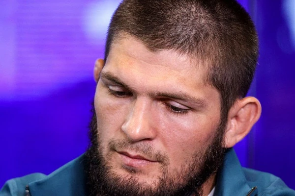 UFC попросил Нурмагомедова возобновить карьеру